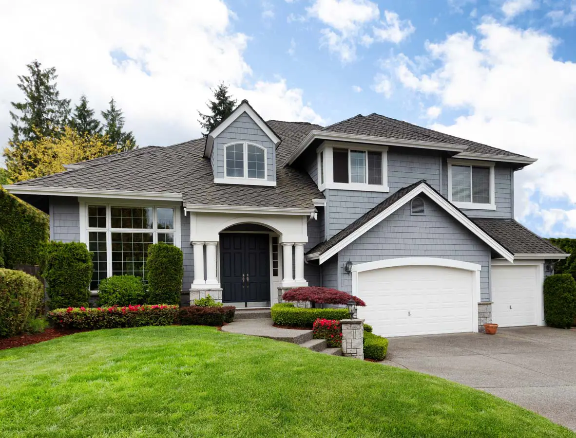 Well-kept two-story home as an investment property